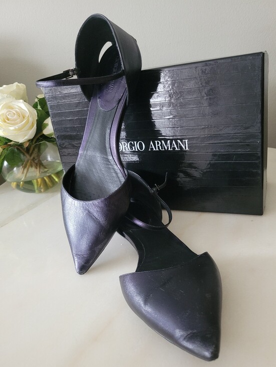 Giorgio Armani Shoes - Giorgio Armani Pointed Toe Ankle-Strap Flats Black/Purple Sheen IT 39.5/US 9.5